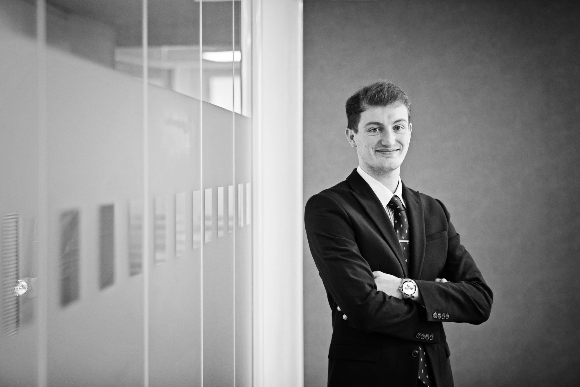 Business Headshot Photographer 1 of 18_8vGWe5e8